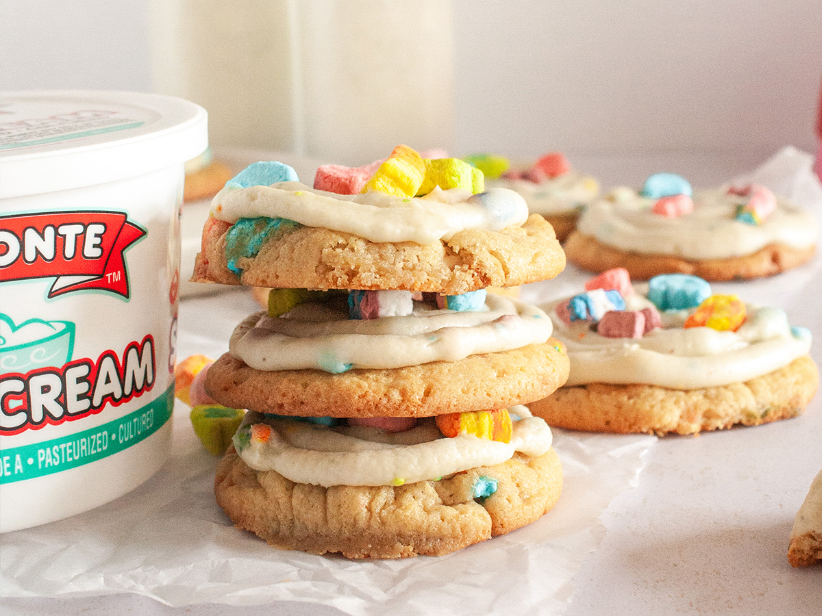 Marshmallow Cereal Cookies